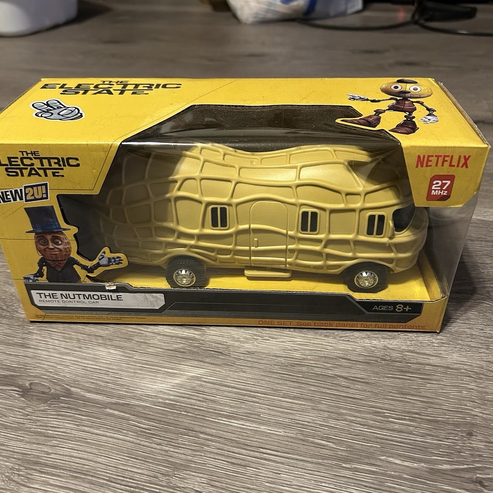 PLANTERS PEANUTS "THE NUTMOBILE" THE ELECTRIC STATE REMOTE CONTROL CAR (New)
